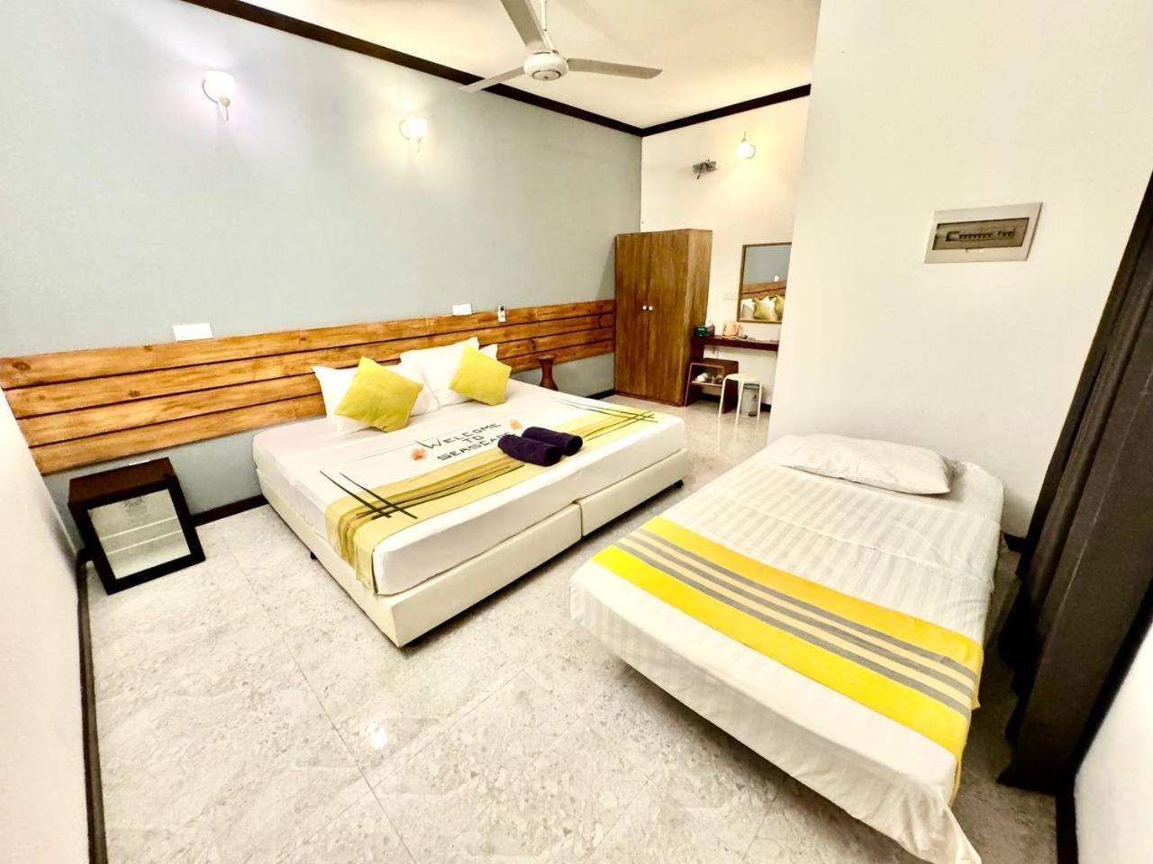 Seascape Retreats Dhigurah Hotel Dhigurah  Ngoại thất bức ảnh