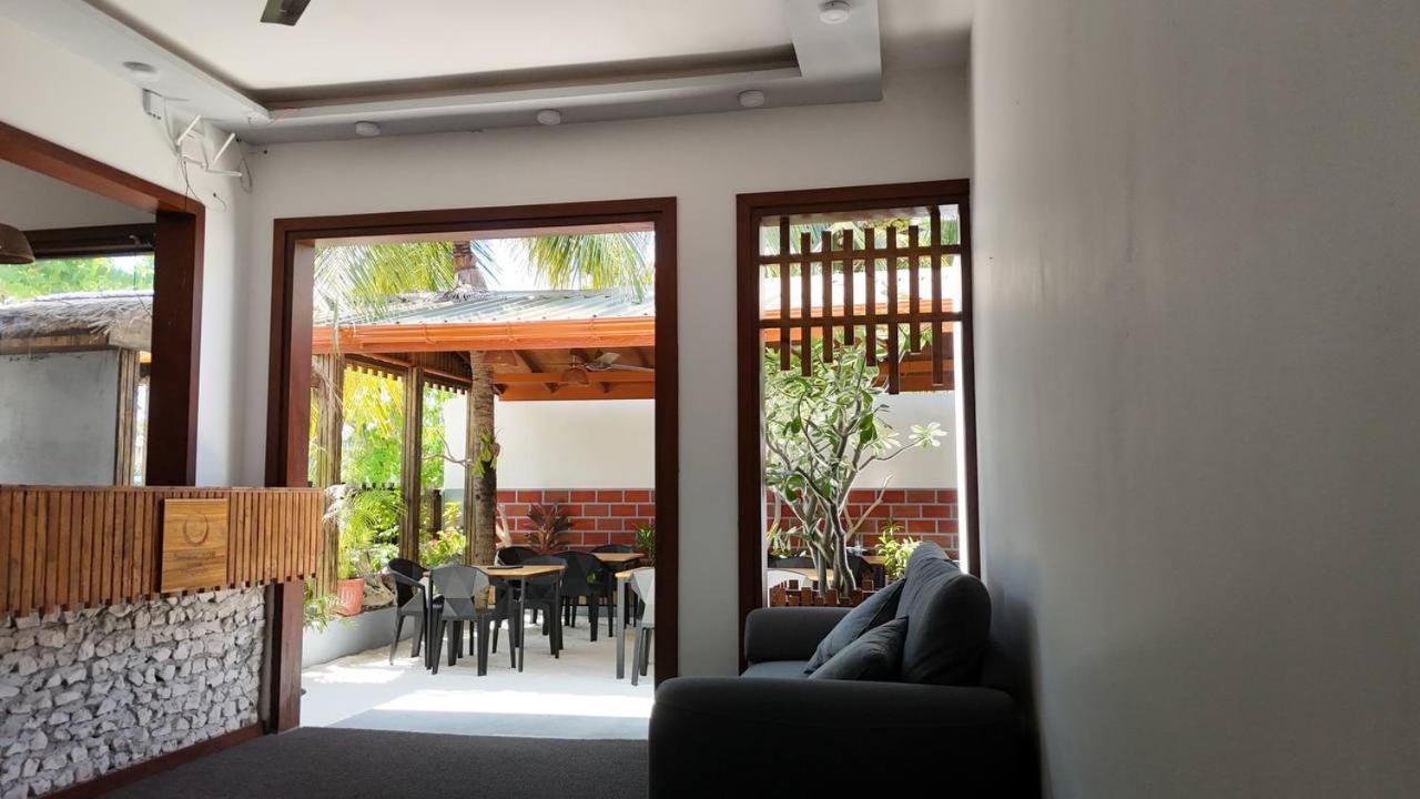 Seascape Retreats Dhigurah Hotel Dhigurah  Ngoại thất bức ảnh