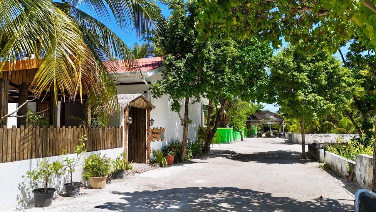 Seascape Retreats Dhigurah Hotel Dhigurah  Ngoại thất bức ảnh